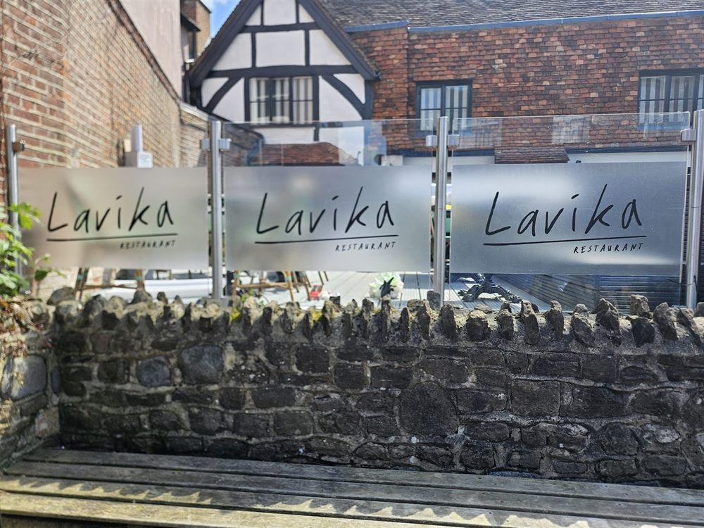 Frosted window graphics for restaurant frontage