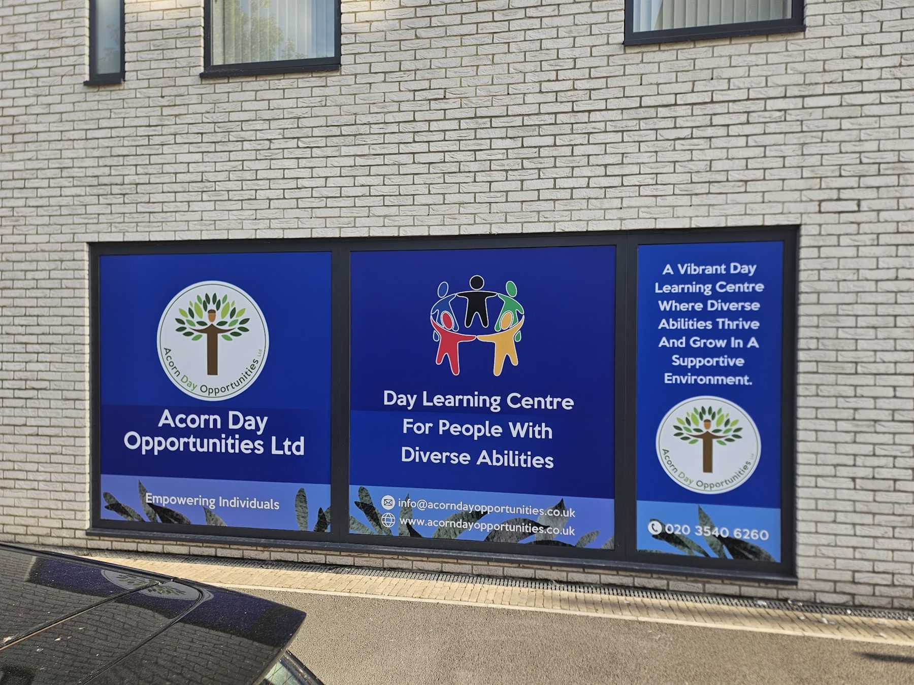 Printed vinyl window graphics fitted by City Signs UK
